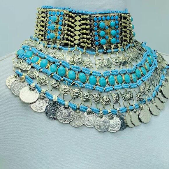 Turquoise Beaded and Stone Choker Necklace With Vintage Dangling Coins - Picture 7 of 15